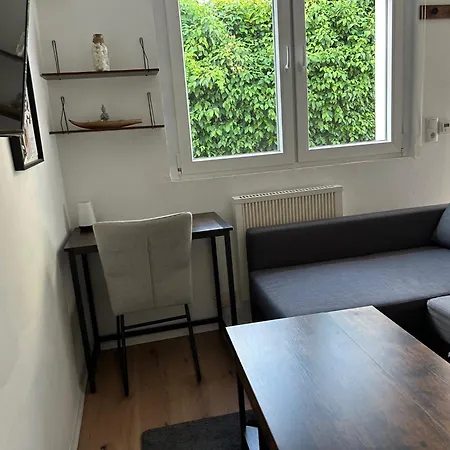 Apartamento Mini Mit Garten Und Küche
