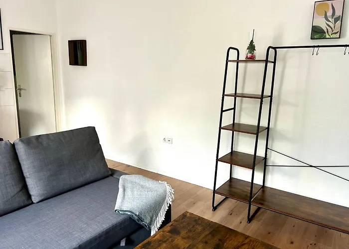 Mini Mit Garten Und Kueche Apartman